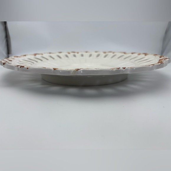 Elegant Reticulated White and Brown Decorative Platter Hand-painted, Italian - Picture 4 of 14